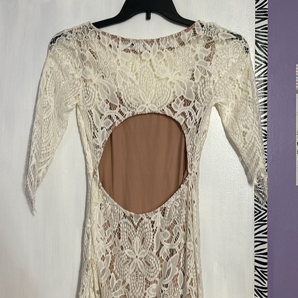 White lace bodycon dress - Picture 4 of 5